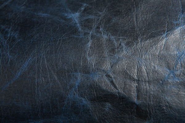 Lederpapier gewachst Blau Detail von korkundkuloer